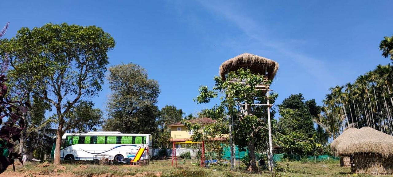Three Roots Holiday Home Resort สุลต่านบาเทรี ภายนอก รูปภาพ